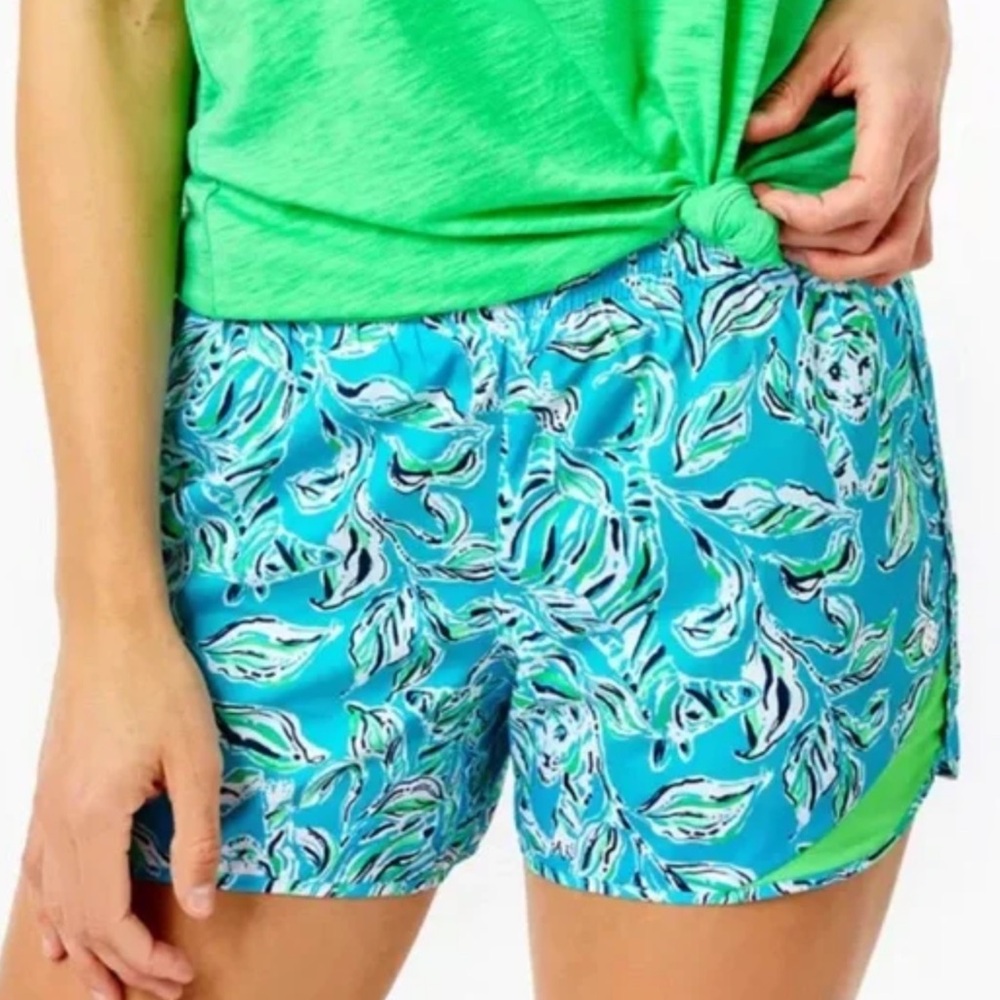 Lilly Pulitzer Luxletic Ocean Trail Shorts Turquoise Oasis Outta Line sz XL